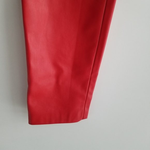 Faux leather looking red high rise pants - Picture 6 of 8